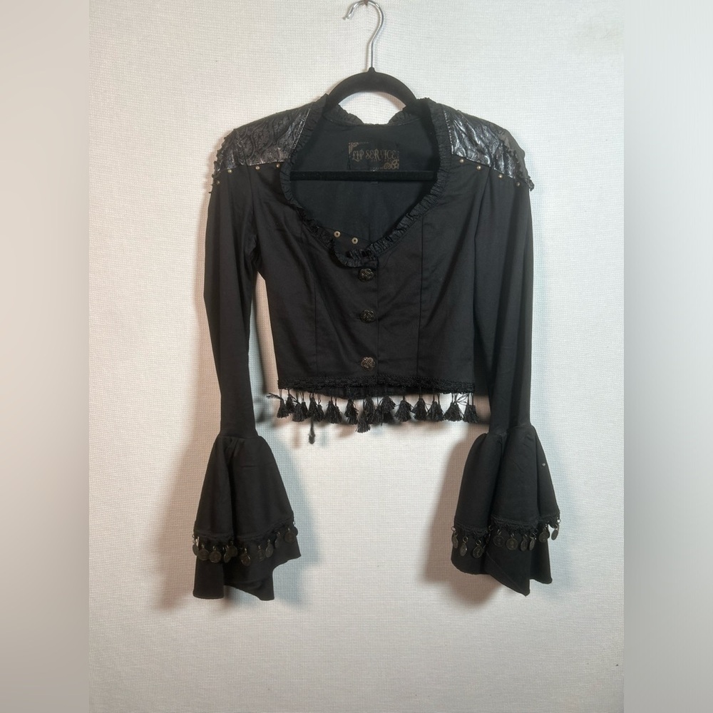 Lip service renaissance style top